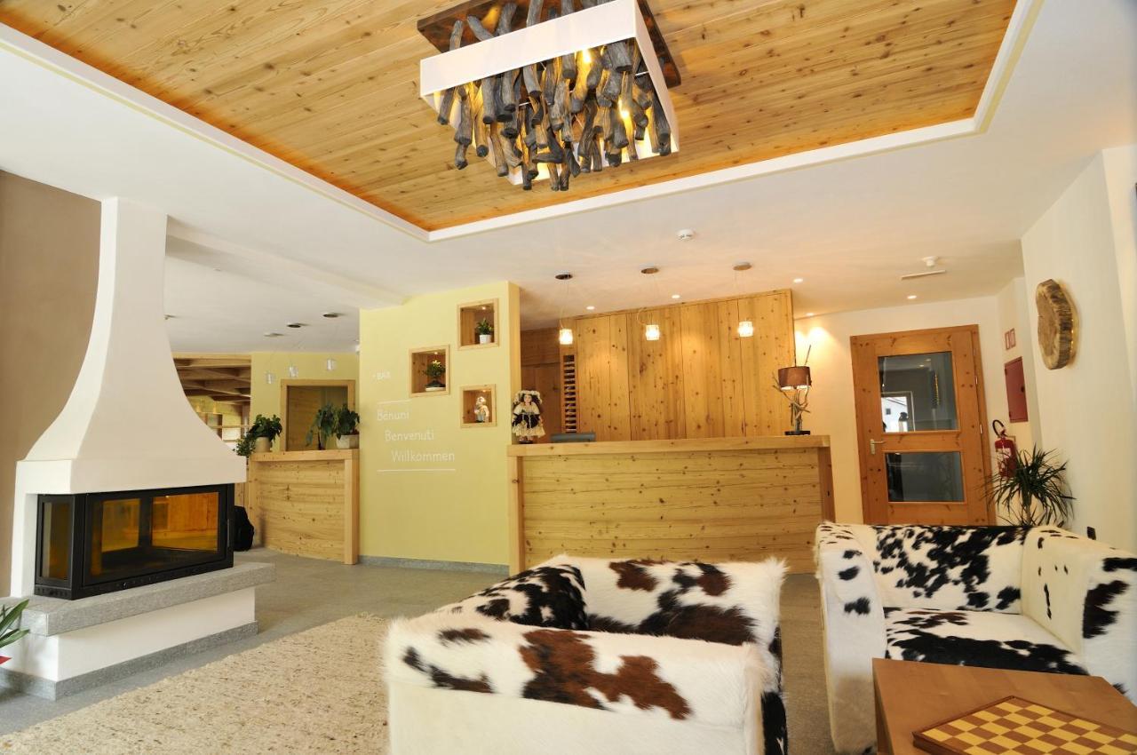 Hotel Chalet Dlaces Selva di Val Gardena Eksteriør bilde