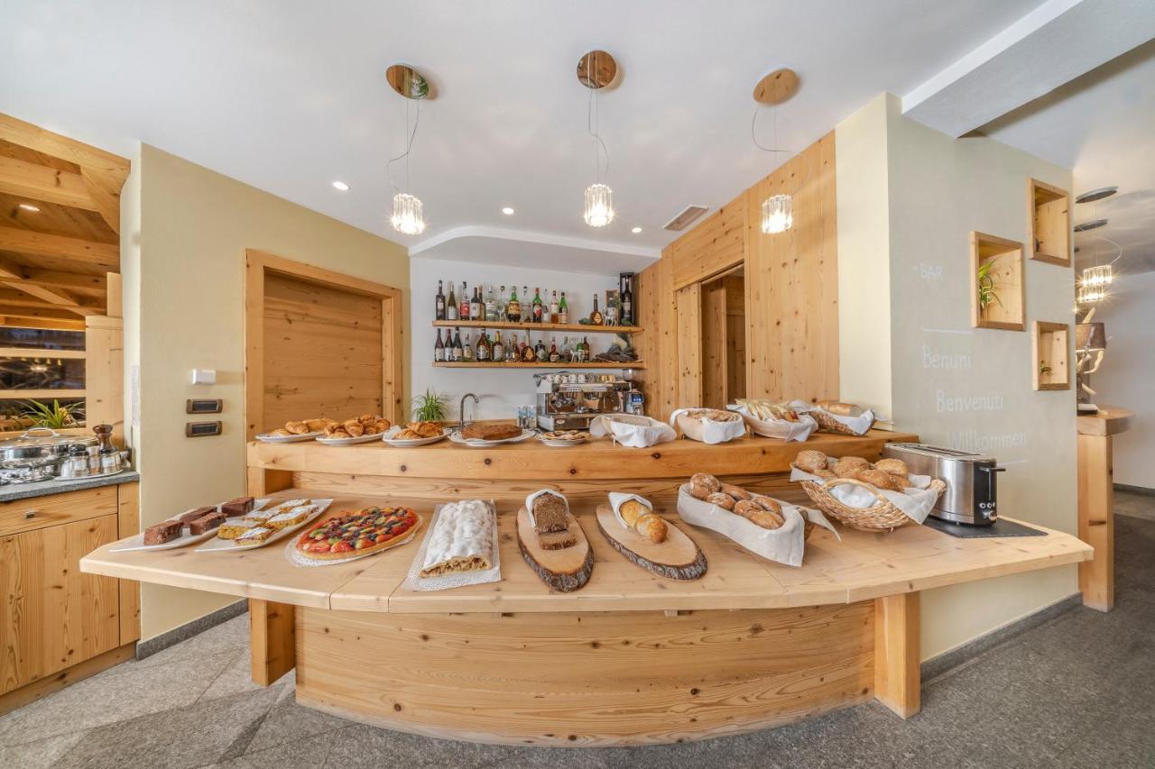 Hotel Chalet Dlaces Selva di Val Gardena Eksteriør bilde