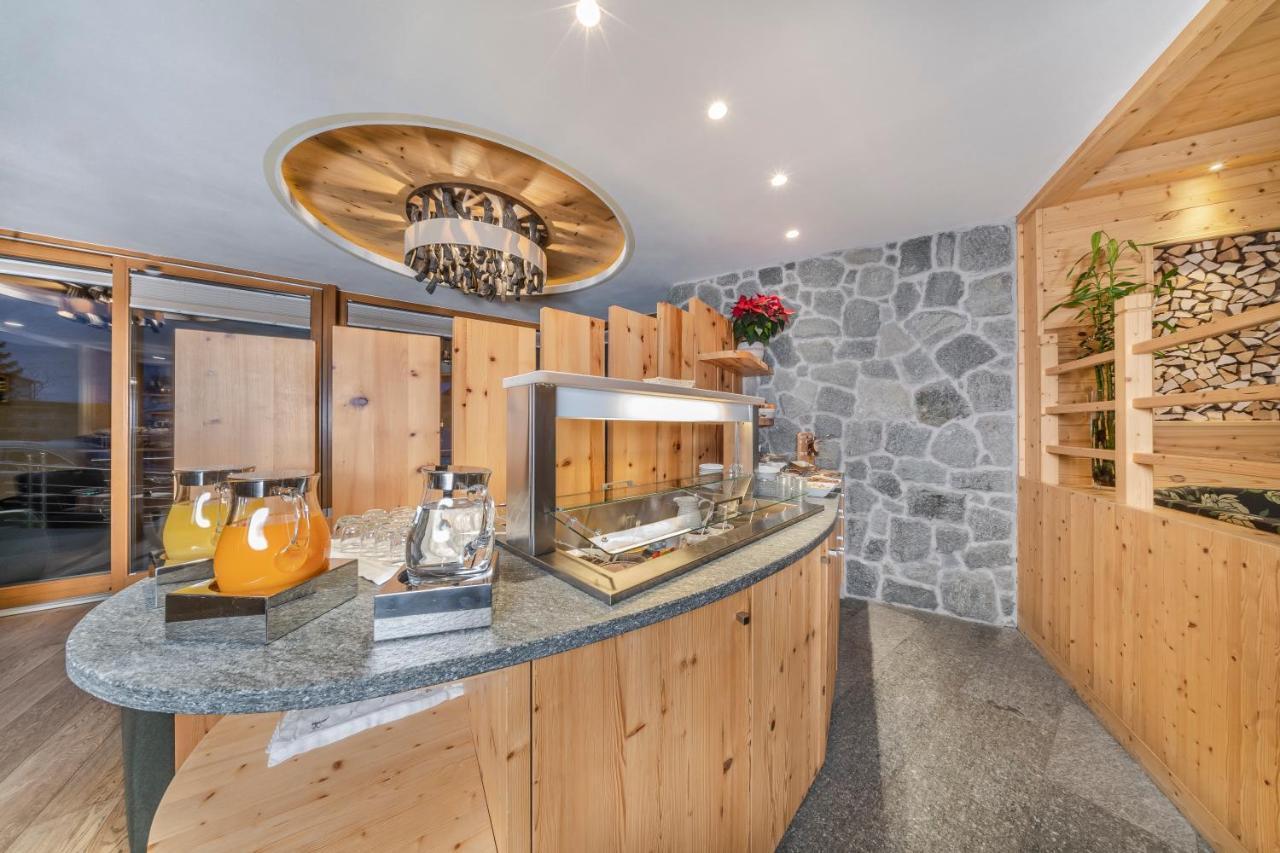 Hotel Chalet Dlaces Selva di Val Gardena Eksteriør bilde
